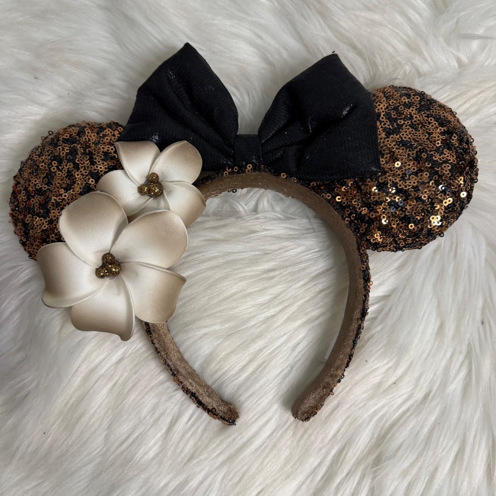 NWOT - Disney Aulani - Plumeria Brown and Cream Sequin Mickey Ear Headband